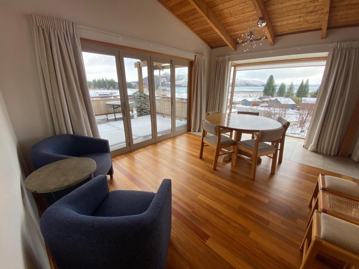 Glacier Rock Lakeview House レイク・テカポ エクステリア 写真