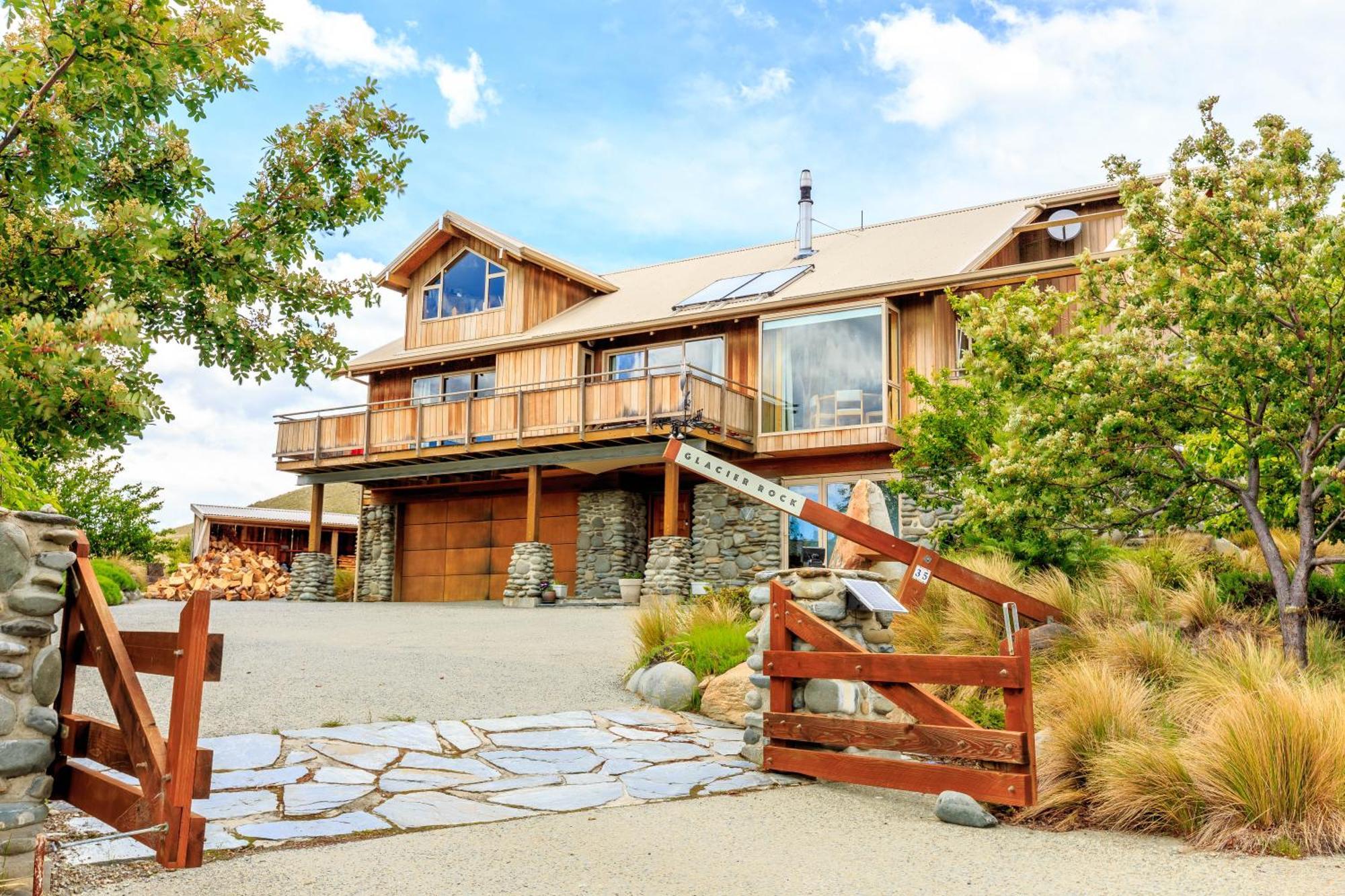 Glacier Rock Lakeview House レイク・テカポ エクステリア 写真